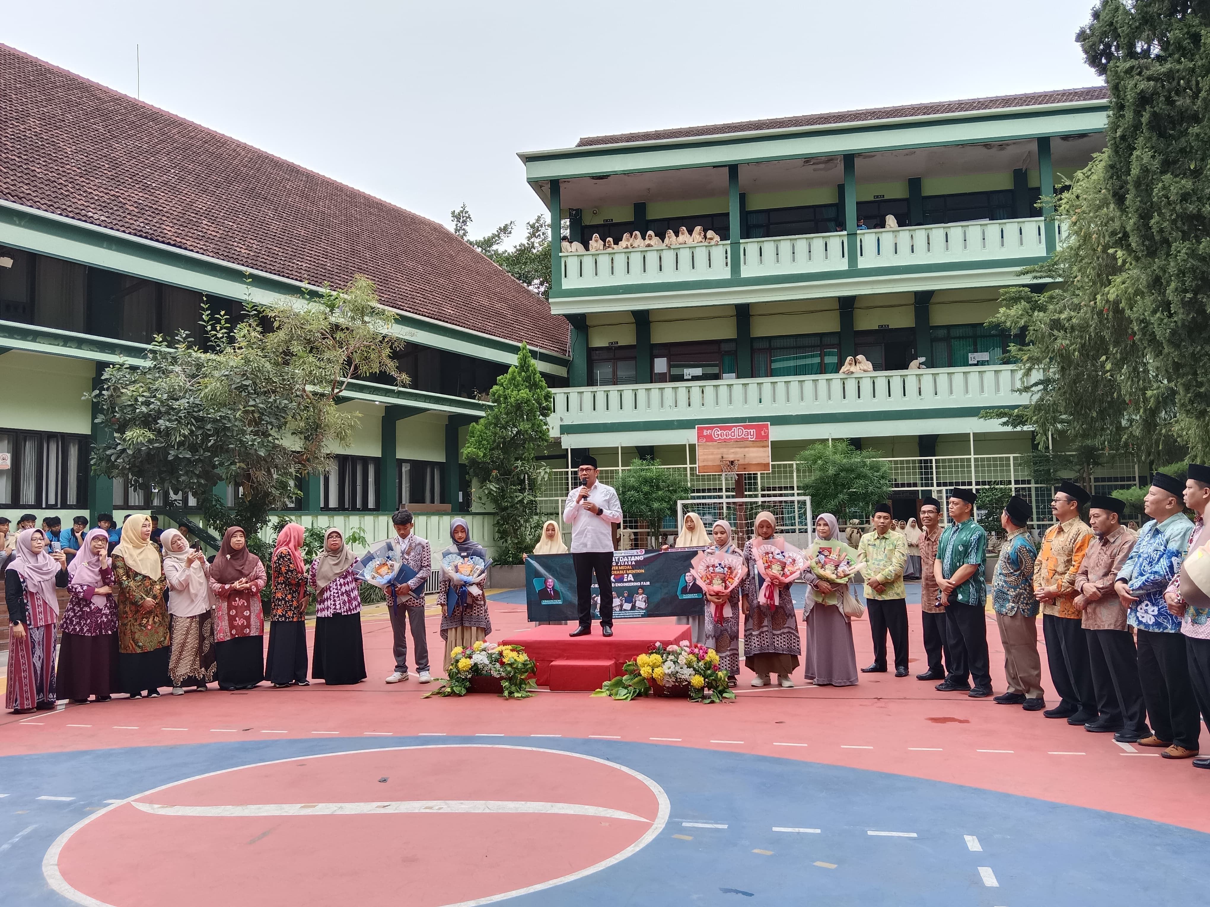 Gambar Berita