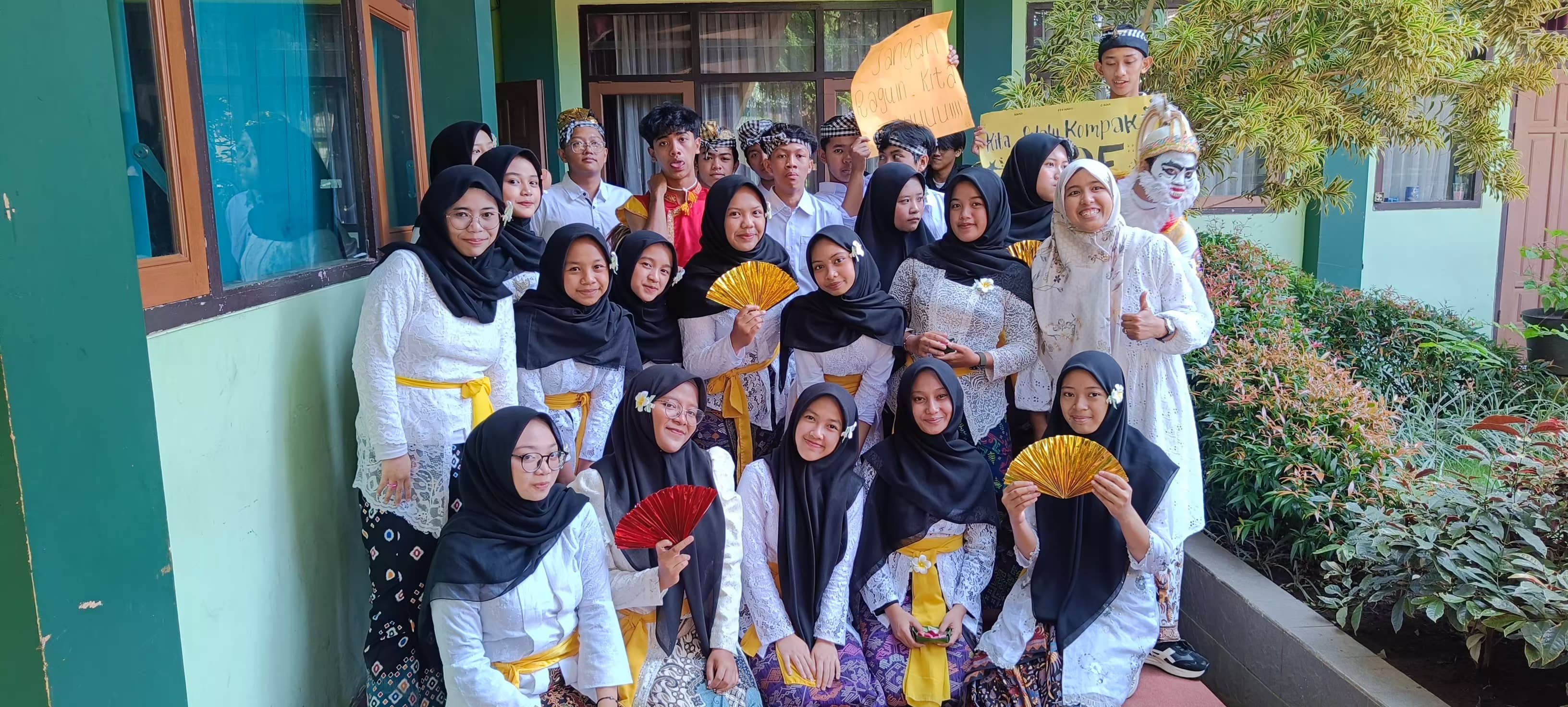 Hari Pertama P5RA, MAN Kota Batu Undang Guru Tamu Pakar Kepenulisan dan Public Speaking