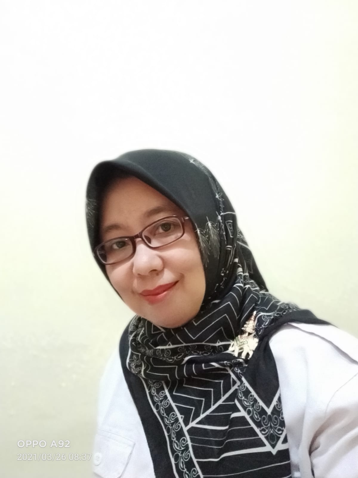 ERNA SETYOWATI